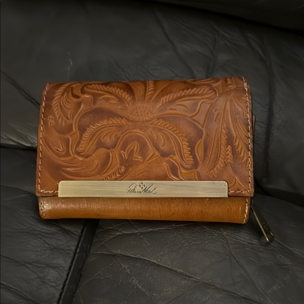 Patricia Nash Embossed Leather Wallet in Brown